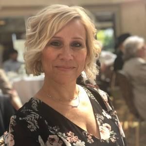 Meet your Posher, Lori